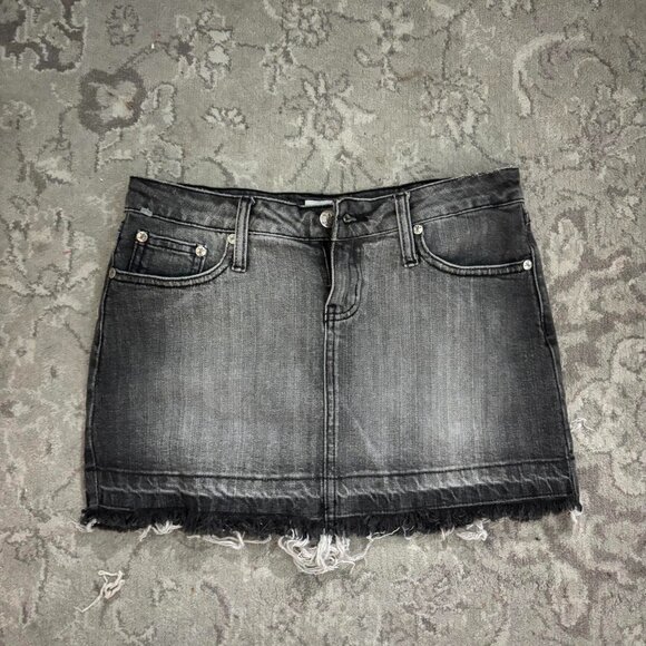 Women's Black Skirt - Picture 1 of 2